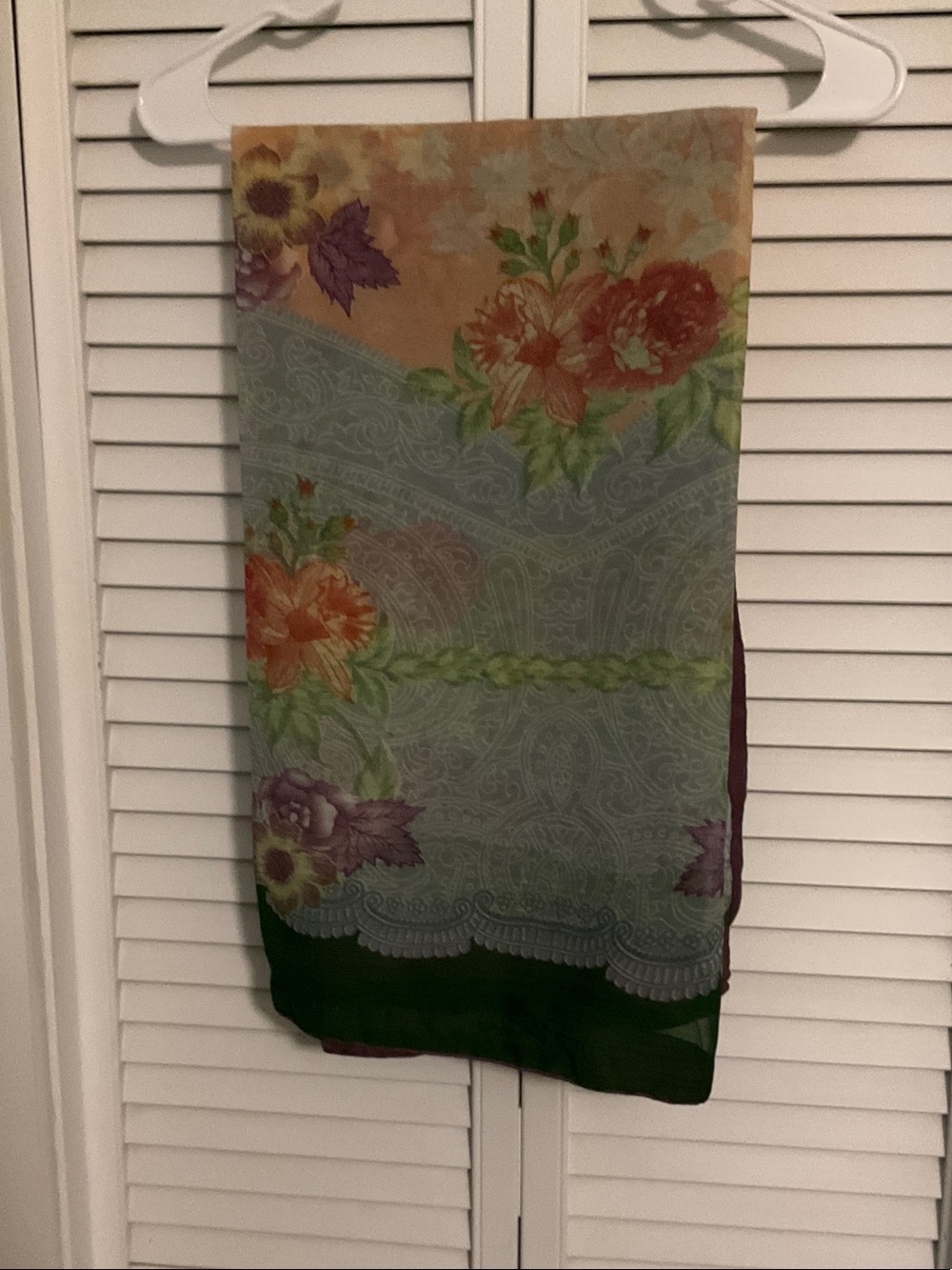 Floral Green & Red Multicolor Lightweight Wrap